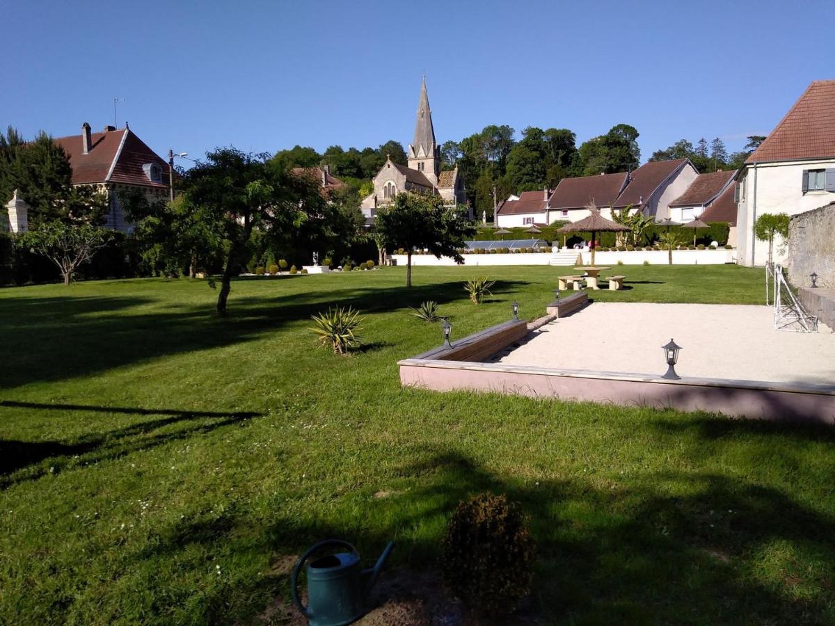 Hotel Le Domaine Des Papillons Beaujeu-Saint-Vallier-et-Pierrejux Esterno foto