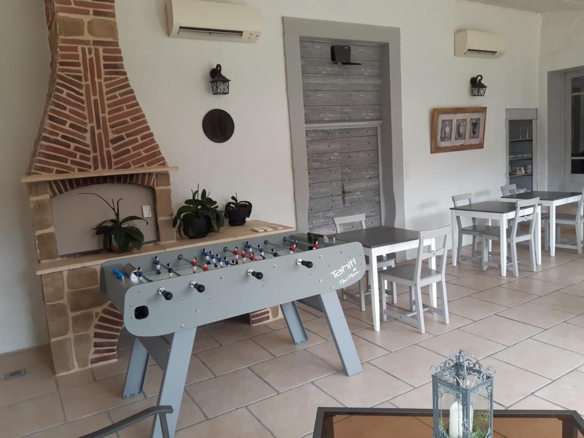 Hotel Le Domaine Des Papillons Beaujeu-Saint-Vallier-et-Pierrejux Esterno foto